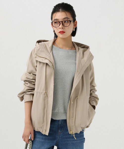 BAYFLOW（ベイフロー）の「[人気アイテムがアップデート]撥水マウンテンパーカー（マウンテンパーカー・レディース・グレイッシュベージュ/キャメル/アイボリー・MEDIUM/SMALL）」の2枚目の写真