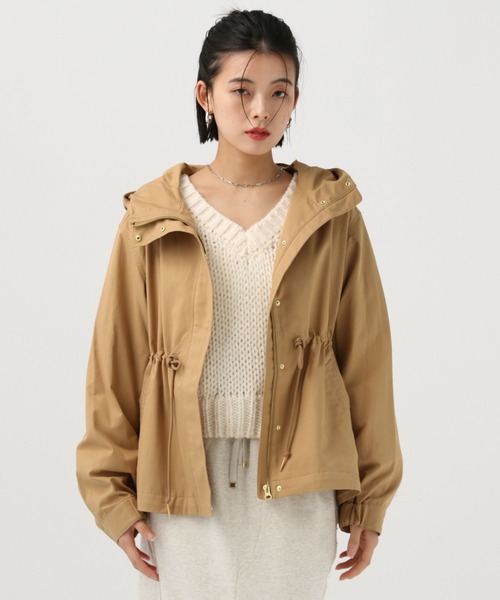 BAYFLOW（ベイフロー）の「[人気アイテムがアップデート]撥水マウンテンパーカー（マウンテンパーカー・レディース・グレイッシュベージュ/キャメル/アイボリー・MEDIUM/SMALL）」の4枚目の写真