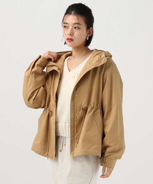 BAYFLOW（ベイフロー）の「[人気アイテムがアップデート]撥水マウンテンパーカー（マウンテンパーカー・レディース・グレイッシュベージュ/キャメル/アイボリー・MEDIUM/SMALL）」の6枚目の写真