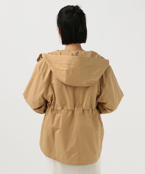 BAYFLOW（ベイフロー）の「[人気アイテムがアップデート]撥水マウンテンパーカー（マウンテンパーカー・レディース・グレイッシュベージュ/キャメル/アイボリー・MEDIUM/SMALL）」の8枚目の写真