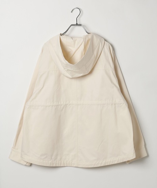 BAYFLOW（ベイフロー）の「[人気アイテムがアップデート]撥水マウンテンパーカー（マウンテンパーカー・レディース・グレイッシュベージュ/キャメル/アイボリー・MEDIUM/SMALL）」の15枚目の写真