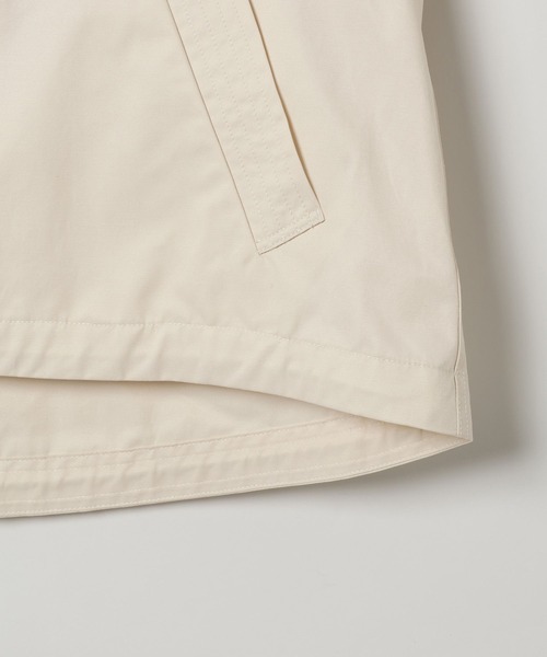 BAYFLOW（ベイフロー）の「[人気アイテムがアップデート]撥水マウンテンパーカー（マウンテンパーカー・レディース・グレイッシュベージュ/キャメル/アイボリー・MEDIUM/SMALL）」の19枚目の写真