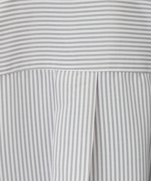 LOWRYS FARM（ローリーズファーム）の「タイツキシャツＬＳ　636549（シャツ/ブラウス・キッズ・グレー/ライトブルー・110cm/150cm/140cm/130cm/120cm）」の6枚目の写真