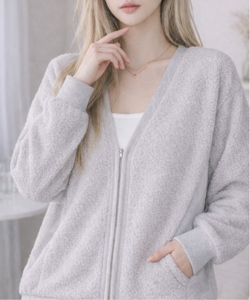 SWITCH BY ARCH(スイッチバイアーチ)の「【W】【it】【ARC】【SWITCH by ARCH】Boa Fleece × Knit Zip Cardigan(カーディガン/ボレロ・レディース・グレイッシュベージュ/アイボリー・FREE)」の10枚目の写真