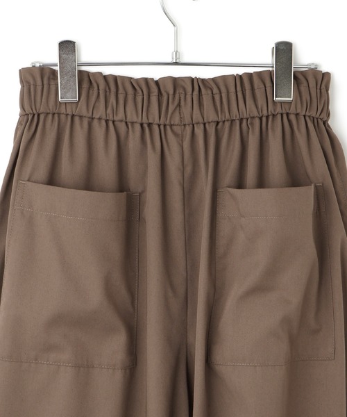 ADAM ET ROPE'(アダムエロペ)の「【WEB限定】リラックスパラシュートパンツ(その他パンツ・レディース・チャコールグレー/ブラウン・38/36)」の7枚目の写真