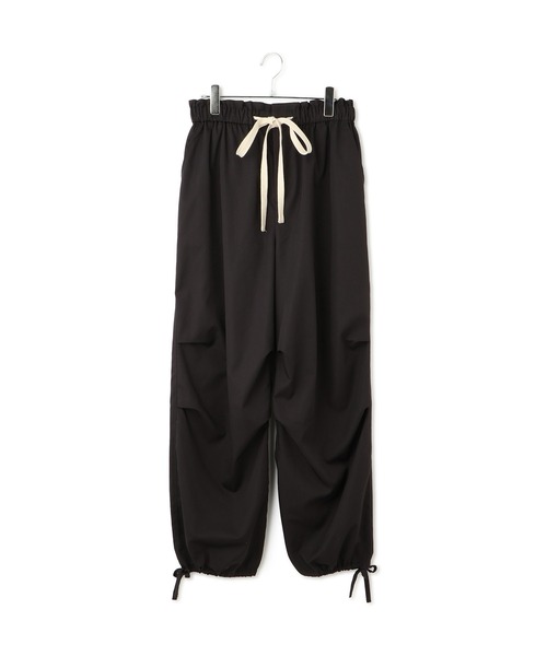 ADAM ET ROPE'(アダムエロペ)の「【WEB限定】リラックスパラシュートパンツ(その他パンツ・レディース・チャコールグレー/ブラウン・38/36)」の10枚目の写真