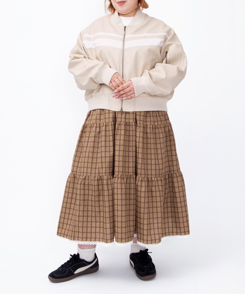 PUNYUS（プニュズ）の「合皮ラインブルゾン（ブルゾン・レディース・ホワイト系その他/ブラック・2/1/5/4/3）」の12枚目の写真