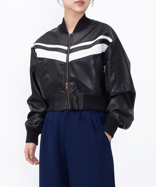 PUNYUS（プニュズ）の「合皮ラインブルゾン（ブルゾン・レディース・ホワイト系その他/ブラック・2/1/5/4/3）」の3枚目の写真