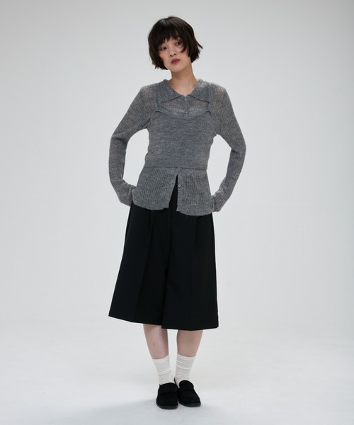 full/fill.(フルフィル)の「cami layered sheer knit shirt / キャミレイヤードシアーニットシャツ(ニット/セーター・レディース・グレー/アイボリー・FREE)」の9枚目の写真