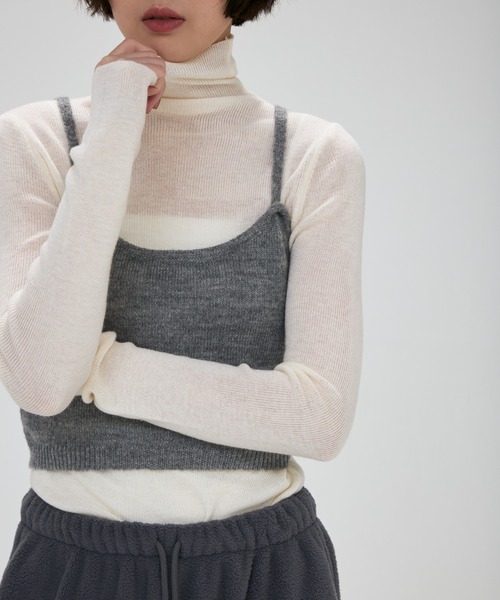 full/fill.(フルフィル)の「cami layered sheer knit shirt / キャミレイヤードシアーニットシャツ(ニット/セーター・レディース・グレー/アイボリー・FREE)」の13枚目の写真