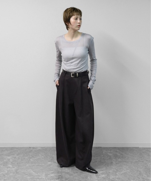 THE CELL.(ザセルドット)の「センターシームコクーンカーブワイドパンツ CENTER SEAM COCOON CURVE WIDE PANTS(スラックス・レディース・チャコールグレー・M/L)」の5枚目の写真
