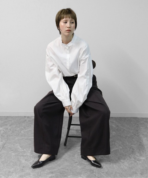 THE CELL.(ザセルドット)の「センターシームコクーンカーブワイドパンツ CENTER SEAM COCOON CURVE WIDE PANTS(スラックス・レディース・チャコールグレー・M/L)」の8枚目の写真