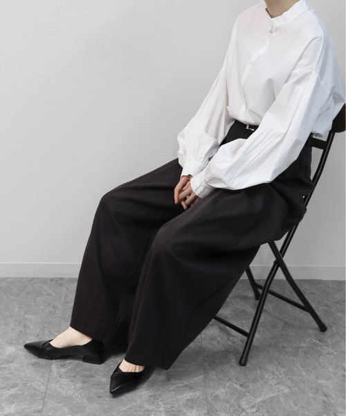 THE CELL.(ザセルドット)の「センターシームコクーンカーブワイドパンツ CENTER SEAM COCOON CURVE WIDE PANTS(スラックス・レディース・チャコールグレー・M/L)」の7枚目の写真