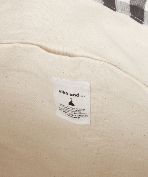 niko and...（ニコアンド）の「【A4サイズ収納可能】マルチチェック2WAYトートバッグ（トートバッグ・レディース・ブラウン/パープル/ブラック・0）」の13枚目の写真