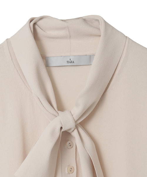 Tiara（ティアラ）の「リボンタイニット（ニット/セーター・レディース・ピンク/ネイビー/ライトベージュ・FREE）」の5枚目の写真