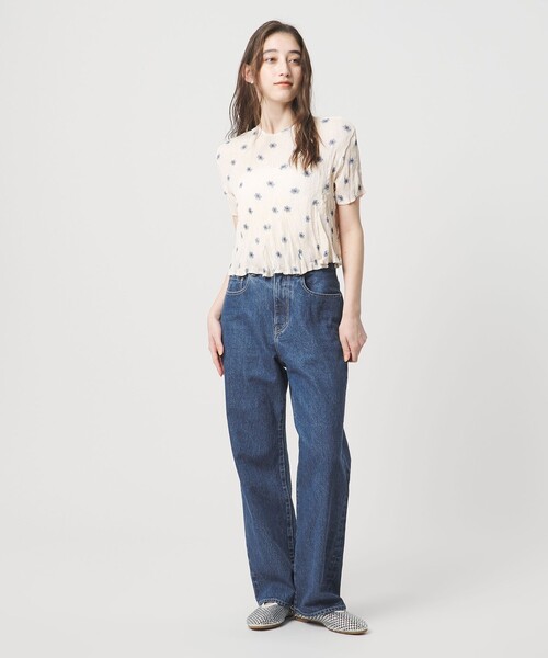 UNITED ARROWS（ユナイテッドアローズ）の「ストレート デニムパンツ（デニムパンツ・レディース・グレー系/ロイヤルブルー/ターコイズブルー系・36/38/40）」の13枚目の写真