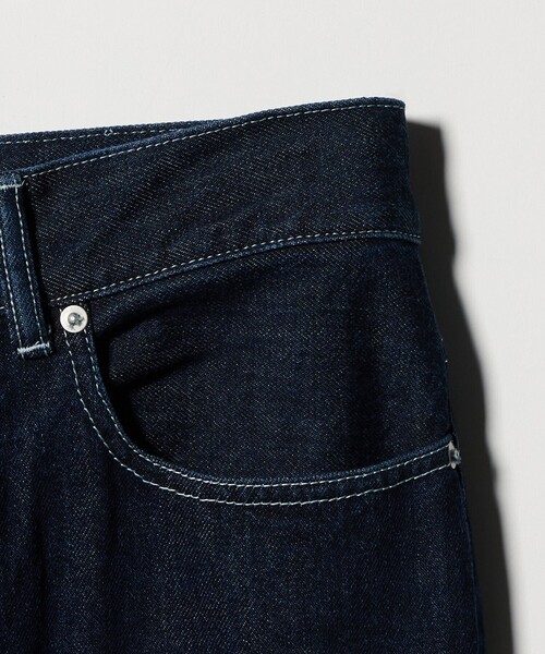 UNITED ARROWS(ユナイテッドアローズ)の「ストレート デニムパンツ(デニムパンツ・レディース・グレー系/ロイヤルブルー/ターコイズブルー系・36/38/40)」の22枚目の写真