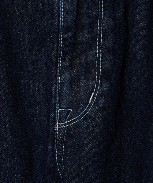 UNITED ARROWS(ユナイテッドアローズ)の「ストレート デニムパンツ(デニムパンツ・レディース・グレー系/ロイヤルブルー/ターコイズブルー系・36/38/40)」の5枚目の写真