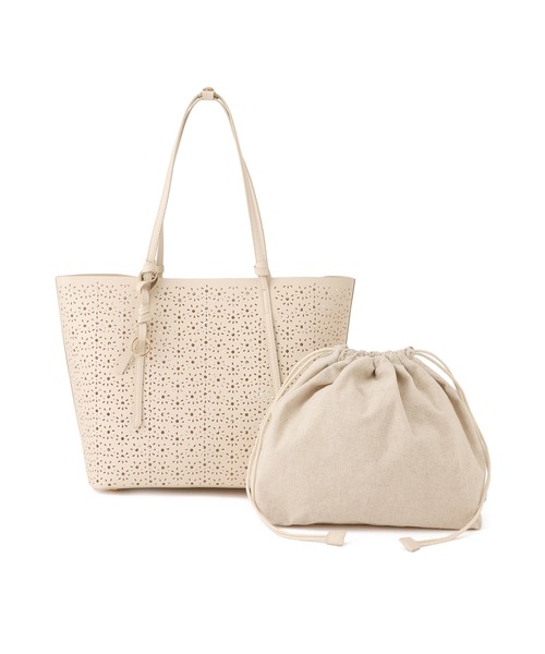 ROPE' PICNIC(ロペピクニック)の「フルーレットパンチングレーストートバッグ/A4対応(トートバッグ・レディース・オフホワイト/ブラウン・FREE)」の17枚目の写真