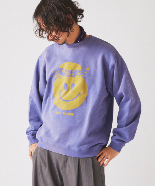 JOURNAL STANDARD relume（ジャーナルスタンダード　レリューム）の「スマイリーフェイス 別注フェードプリント スウェット（スウェット・メンズ・ホワイト系その他/サックスブルー/ラベンダー・LARGE/MEDIUM）」の5枚目の写真