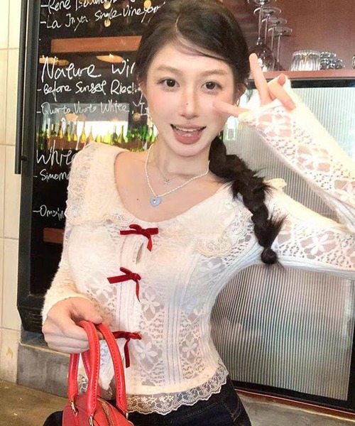 AsheKsha(アシクシャ)の「春用甘美なショート丈レース長袖(Tシャツ/カットソー・レディース・ホワイト・M)」の3枚目の写真