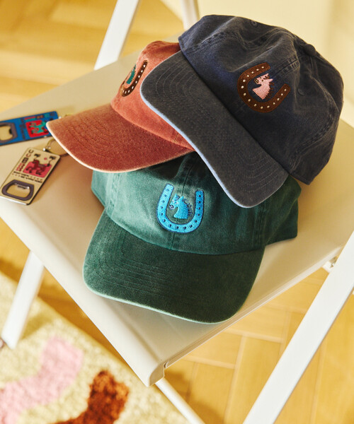 FREAK'S STORE(フリークスストア)の「TOYAMEG × FREAK'S STORE/トーヤメグ フリークスストア TOYAMEG Kaiun Horse Cap ワンポイント ピグメント 刺繍キャップ(キャップ・メンズ・ブルー/オレンジ/グリーン・ONE SIZE)」の6枚目の写真