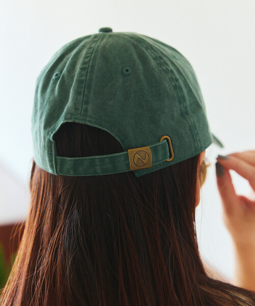 FREAK'S STORE(フリークスストア)の「TOYAMEG × FREAK'S STORE/トーヤメグ フリークスストア TOYAMEG Kaiun Horse Cap ワンポイント ピグメント 刺繍キャップ(キャップ・メンズ・ブルー/オレンジ/グリーン・ONE SIZE)」の22枚目の写真