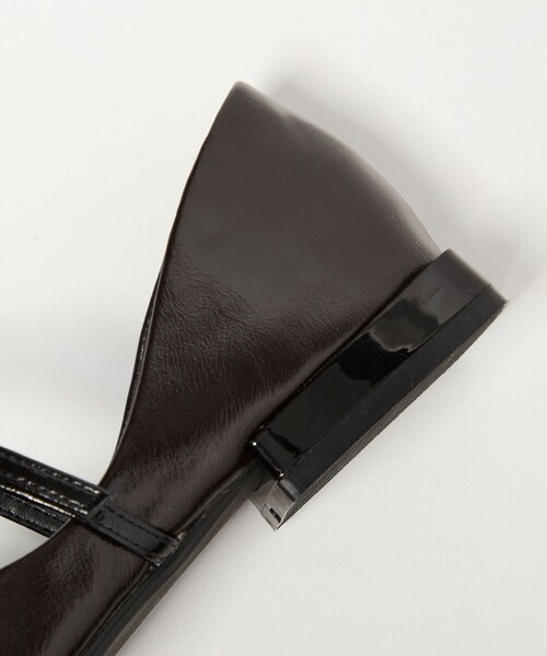 SY UNITED ARROWS(シーユナイテッドアローズ)の「<SY> ポインテッドベルト フラット20↑(パンプス・レディース・シルバー/ブラック/ダークブラウン・22cm/22.5cm/23cm/23.5cm/24cm/24.5cm/25cm)」の16枚目の写真
