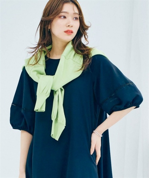 nissen（ニッセン）の「とろみブロード梯子レース5分袖パフスリーブロングワンピース（イージーケア・吸汗速乾）（ワンピース・レディース・グレイッシュベージュ/ブラック/ブルー・LL/L/M/S）」の9枚目の写真