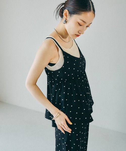 LEPSIM（レプシィム）の「ペプラムキャミサロペット　663222（サロペット/オーバーオール・レディース・チャコールグレー/ブラック・FREE）」の10枚目の写真