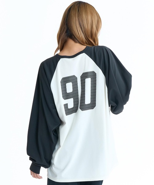 ROXY(ロキシー)の「ROXY/ロキシー レディース ロンT 水陸両用 RLY261026 UT(Tシャツ/カットソー・レディース・ホワイト/ブラック/ブルー・M)」の2枚目の写真