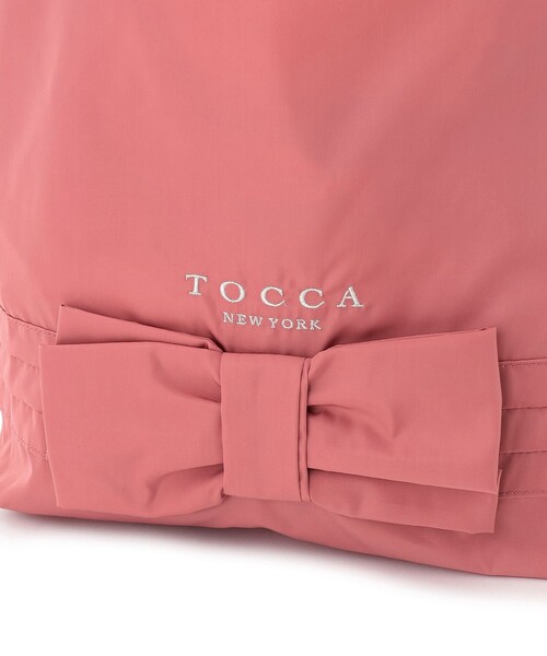 TOCCA（トッカ）の「HOLDING KNOT SUBBAG サブバッグ（エコバッグ/サブバッグ・レディース・ピンク系/ブラック系/レッド系/ネイビー系/ベージュ系・F）」の6枚目の写真