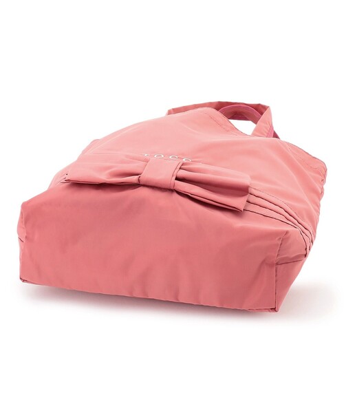 TOCCA（トッカ）の「HOLDING KNOT SUBBAG サブバッグ（エコバッグ/サブバッグ・レディース・ピンク系/ブラック系/レッド系/ネイビー系/ベージュ系・F）」の12枚目の写真