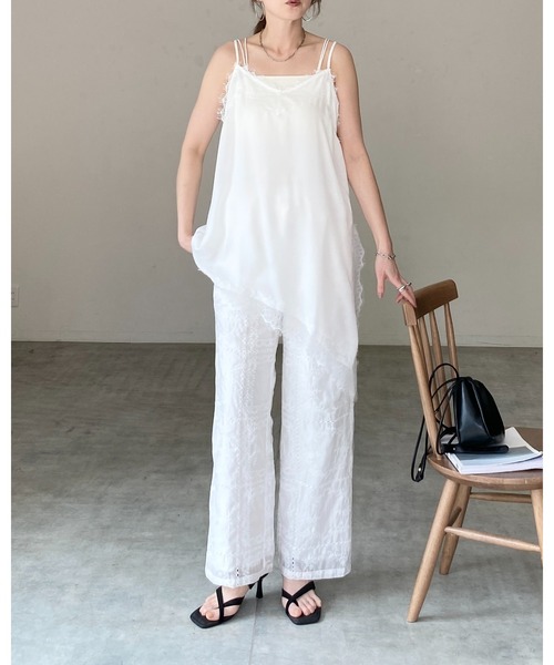 She's Closet(シーズクローゼット)の「花柄 エンブロイダリー 刺繍レース ストレート ルーズ イージー ワイドパンツ(その他パンツ・レディース・オフホワイト/ブラック・FREE)」の7枚目の写真