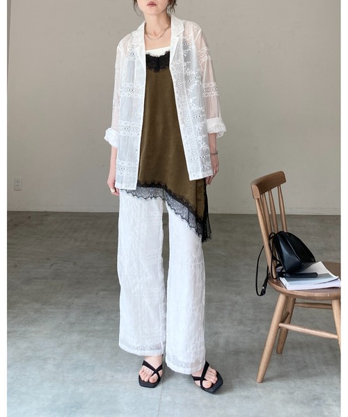 She's Closet(シーズクローゼット)の「花柄 エンブロイダリー 刺繍レース ストレート ルーズ イージー ワイドパンツ(その他パンツ・レディース・オフホワイト/ブラック・FREE)」の10枚目の写真