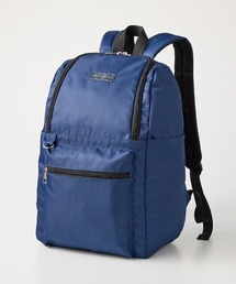 Disney（ディズニー）の「口がガバッと開いて身体にフィットするリュックサック（バックパック/リュック）」