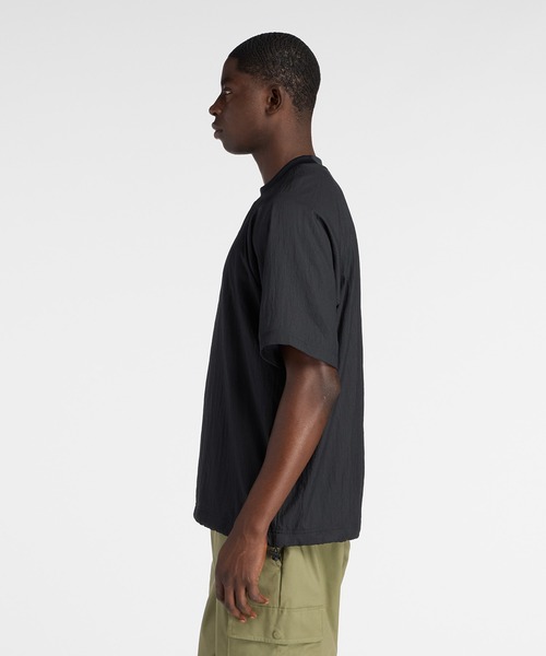 NEW BALANCE(ニューバランス)の「NB GREY 2レイヤーTシャツ(Tシャツ/カットソー・メンズ・オフホワイト/セージグリーン/ブラック・XX-LARGE/SMALL/MEDIUM/LARGE/X-LARGE)」の9枚目の写真