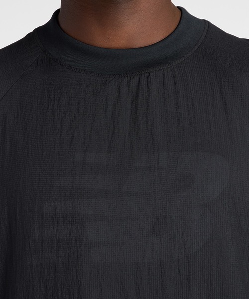 NEW BALANCE(ニューバランス)の「NB GREY 2レイヤーTシャツ(Tシャツ/カットソー・メンズ・オフホワイト/セージグリーン/ブラック・XX-LARGE/SMALL/MEDIUM/LARGE/X-LARGE)」の11枚目の写真