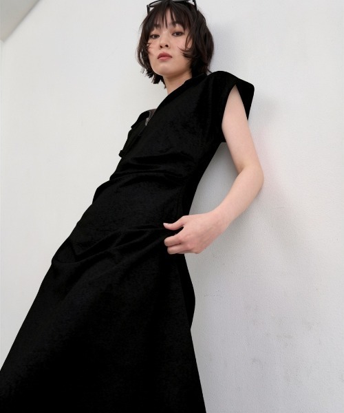 NUJOH(ヌゾ)の「Polo Wrap Midi Dress / ポロラップミディワンピース(ワンピース・レディース・ネイビー/ブラック/グレー・FREE)」の8枚目の写真