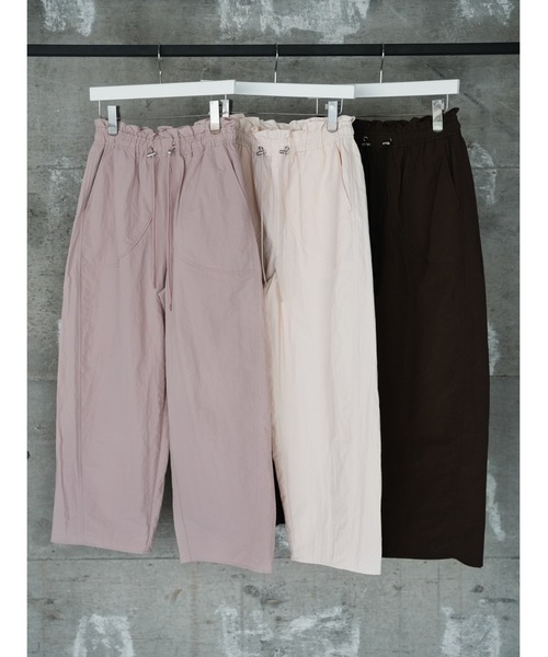 Katrin TOKYO（カトリーントーキョー）の「curved drawstring pants（その他パンツ・レディース・ブラウン/アイボリー・S/M/XS-Short/XS-Regular）」の4枚目の写真