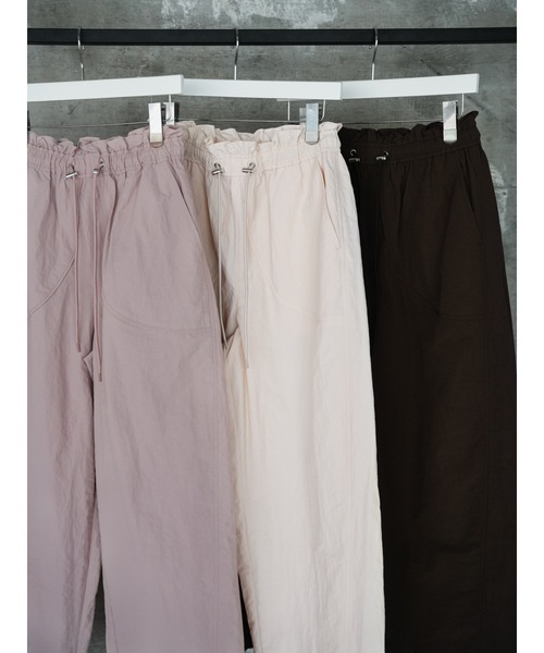 Katrin TOKYO（カトリーントーキョー）の「curved drawstring pants（その他パンツ・レディース・ブラウン/アイボリー・S/M/XS-Short/XS-Regular）」の5枚目の写真