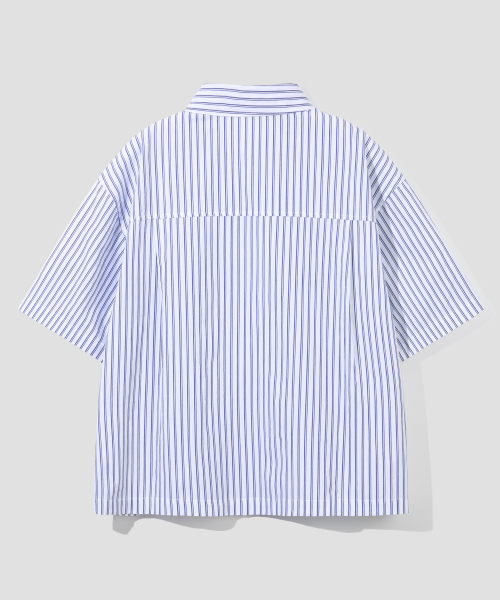 AGOD（エージーオーディー）の「クロップハーフストライプシャツ[ネイビー]（シャツ/ブラウス・レディース・その他・SMALL/MEDIUM/LARGE）」の5枚目の写真