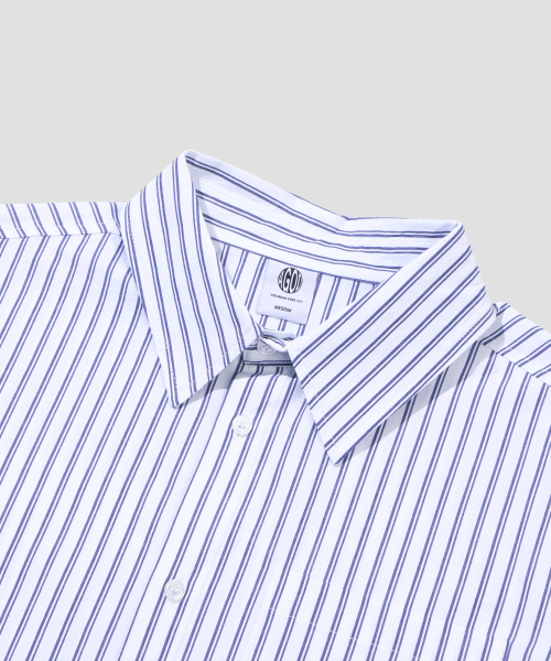 AGOD（エージーオーディー）の「クロップハーフストライプシャツ[ネイビー]（シャツ/ブラウス・レディース・その他・SMALL/MEDIUM/LARGE）」の6枚目の写真