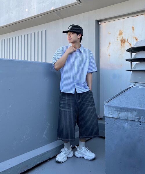 AGOD（エージーオーディー）の「クロップハーフストライプシャツ[ネイビー]（シャツ/ブラウス・レディース・その他・SMALL/MEDIUM/LARGE）」の13枚目の写真