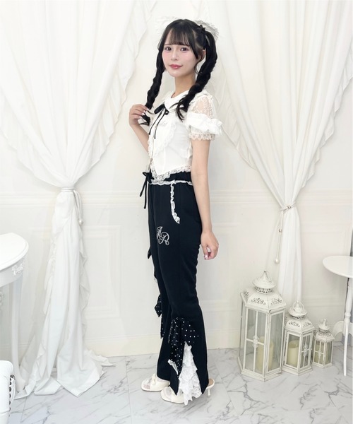 Ank Rouge（アンクルージュ）の「ドットリボンのふりふりのカットパンツ（その他パンツ・レディース・ブラック/ピンク・M）」の5枚目の写真