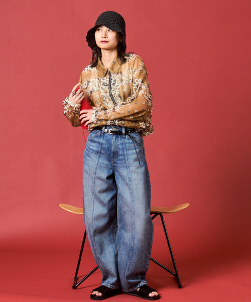 JOURNAL STANDARD（ジャーナルスタンダード）の「【DALA / ダラ】 LIDO ANKLE JEAN W/SEAM BEIGE PATCH（デニムパンツ・レディース・ブルー・26/25/24）」の2枚目の写真