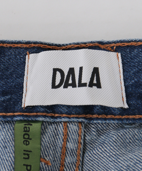 JOURNAL STANDARD（ジャーナルスタンダード）の「【DALA / ダラ】 LIDO ANKLE JEAN W/SEAM BEIGE PATCH（デニムパンツ・レディース・ブルー・26/25/24）」の11枚目の写真