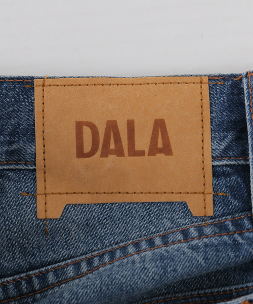 JOURNAL STANDARD（ジャーナルスタンダード）の「【DALA / ダラ】 LIDO ANKLE JEAN W/SEAM BEIGE PATCH（デニムパンツ・レディース・ブルー・26/25/24）」の12枚目の写真