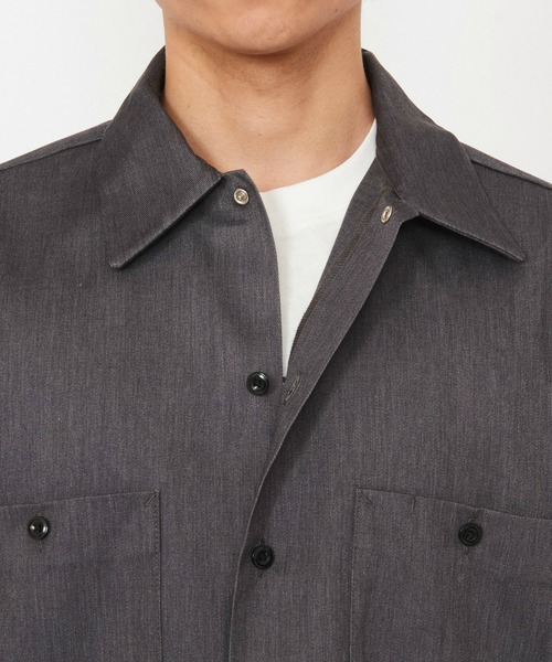 Dickies(ディッキーズ)の「Dickies/ディッキーズ ライト ワークシャツ 長袖 (Japan fit)(シャツ/ブラウス・メンズ・ヘザーグレー/ブラック/ライトベージュ・MEDIUM/LARGE)」の21枚目の写真