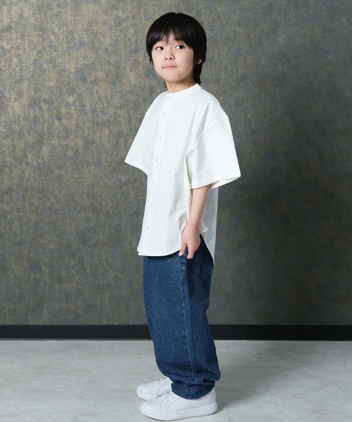 THE CASUAL(カジュアル)の「【マルチファンクション】オーバーサイズ 半袖シャツ(シャツ/ブラウス・キッズ・チャコール/ベージュ/オフホワイト/ブラック/カーキ・110cm/160cm/150cm/140cm/130cm/120cm)」の12枚目の写真